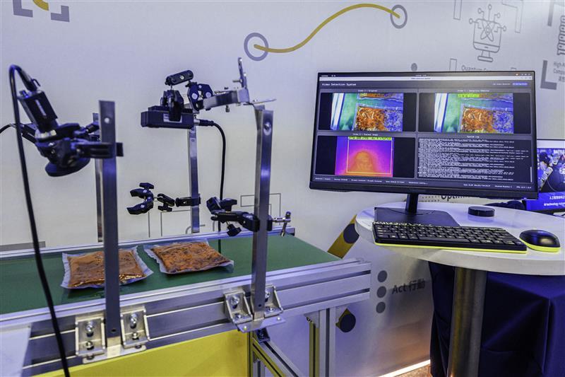 代理式人工智能體驗中心